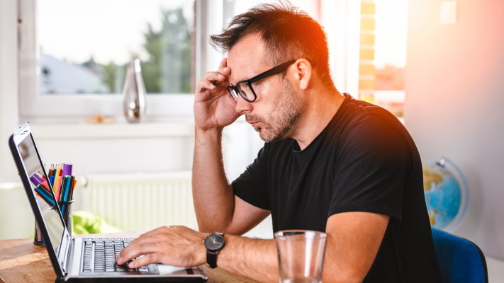 Fatiga visual por pantallas